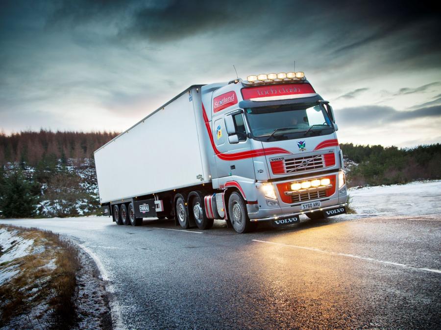  Volvo FH 540 6x2 2008 года  (UK) (фото 3 из 3)
